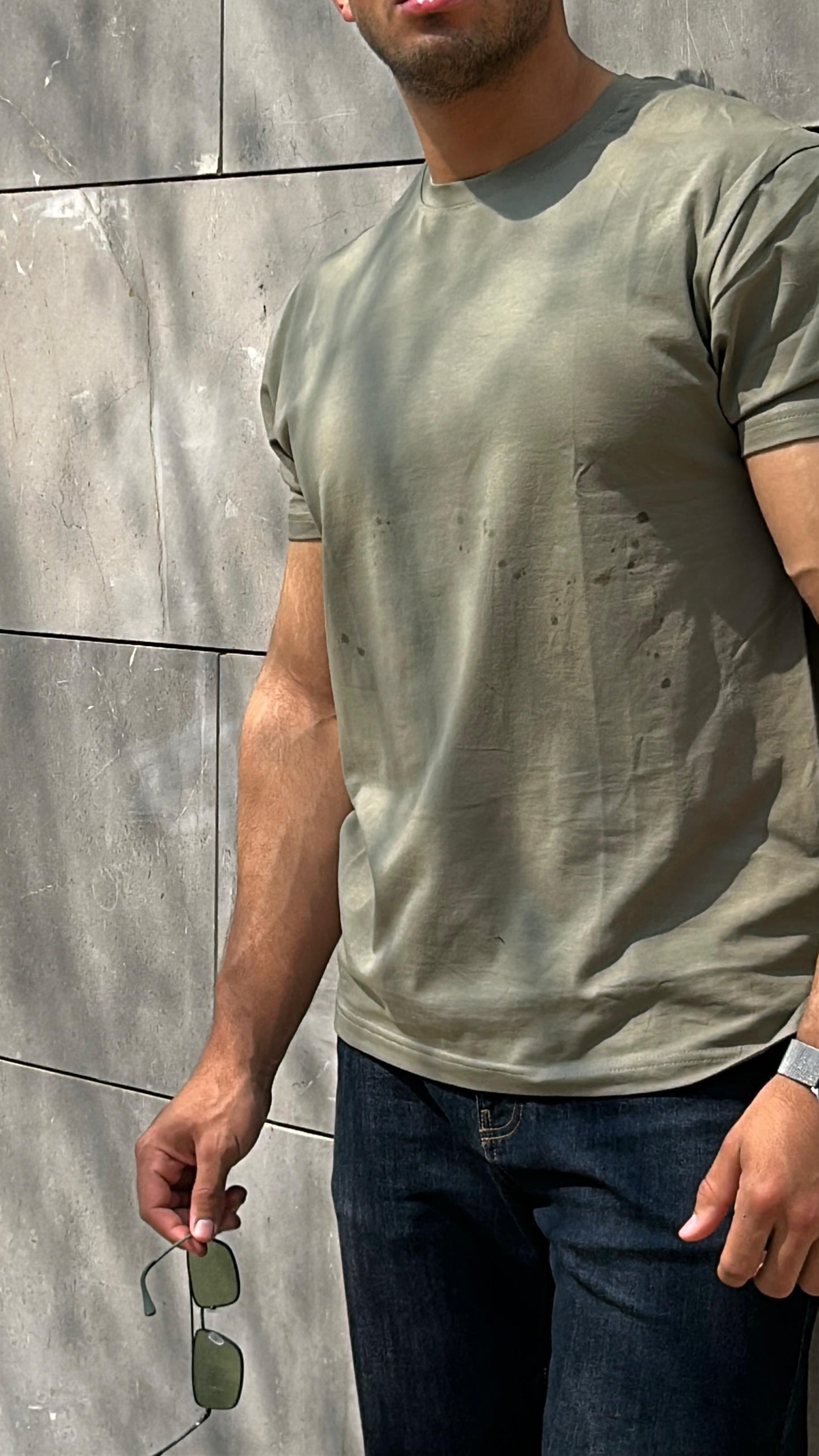 Basic T-shirt - Olive Green